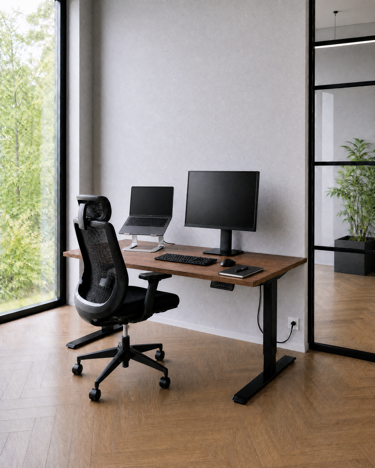 YOOS! Flow Workspace met elektrisch zit sta bureau in bruin eiken, bureaustoel comfort plus 